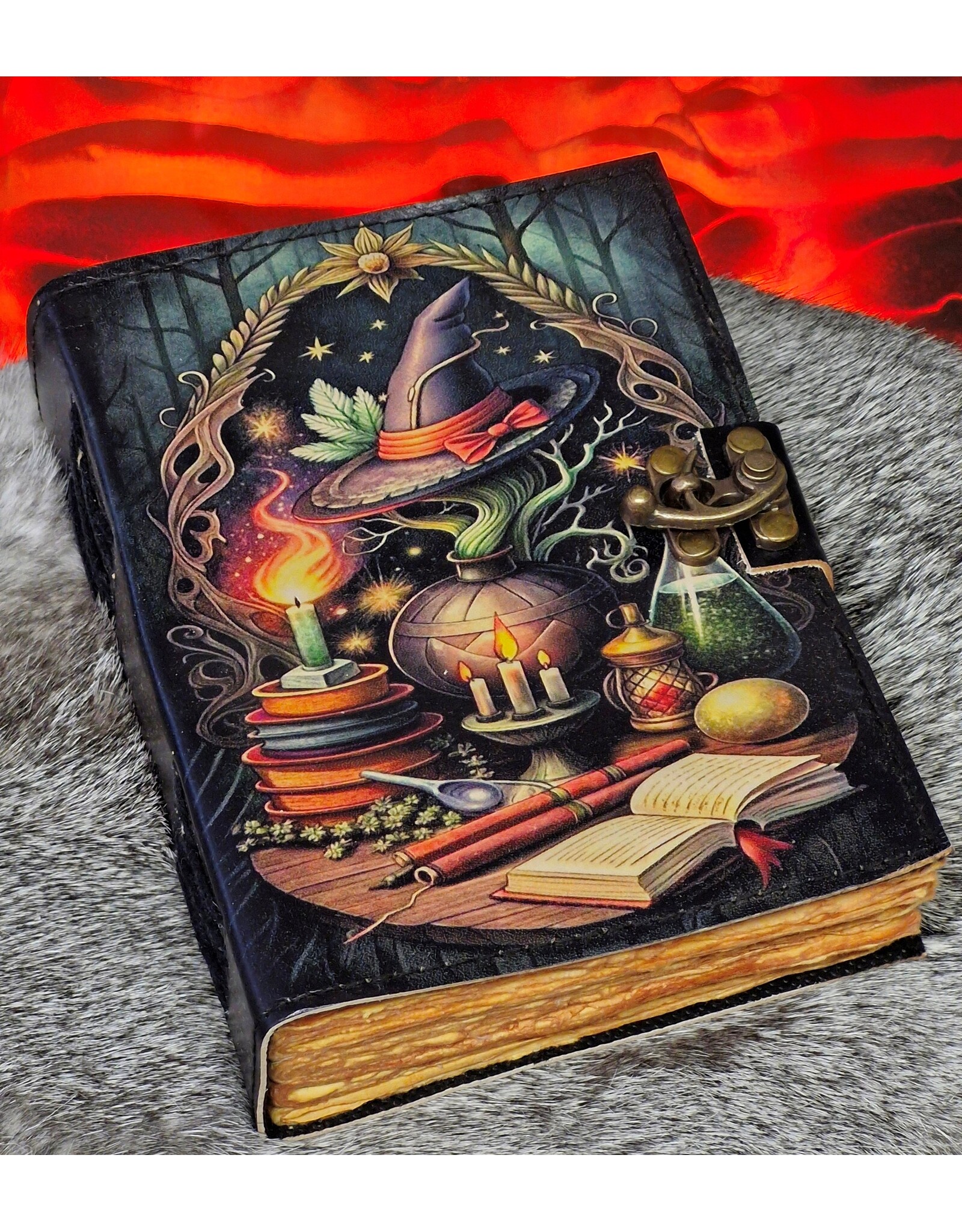 BB Miscellaneous - Leather Journal Grimoire Witch's Hat & Potions 18x13cm