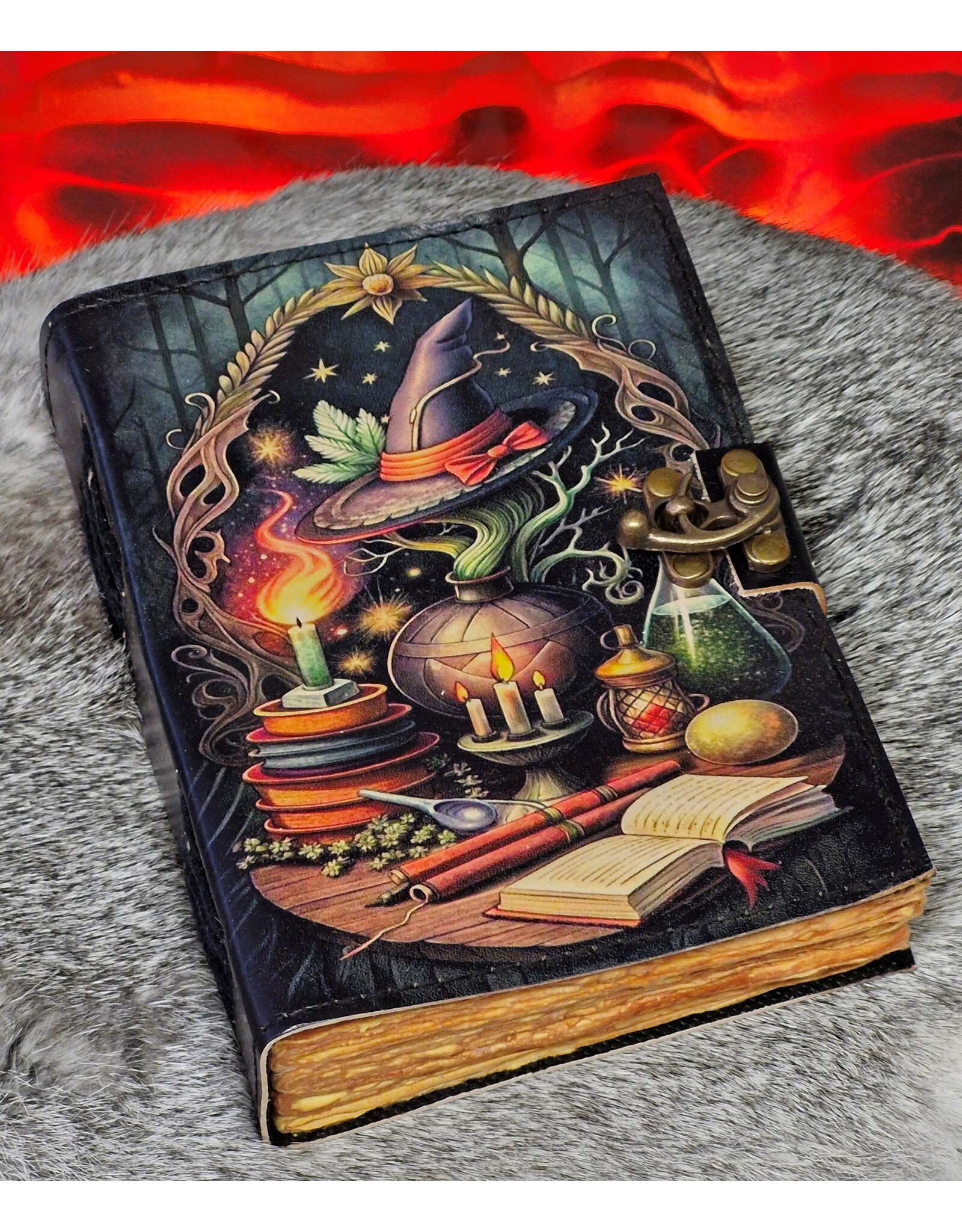 BB Miscellaneous - Leather Journal Grimoire Witch's Hat & Potions 18x13cm