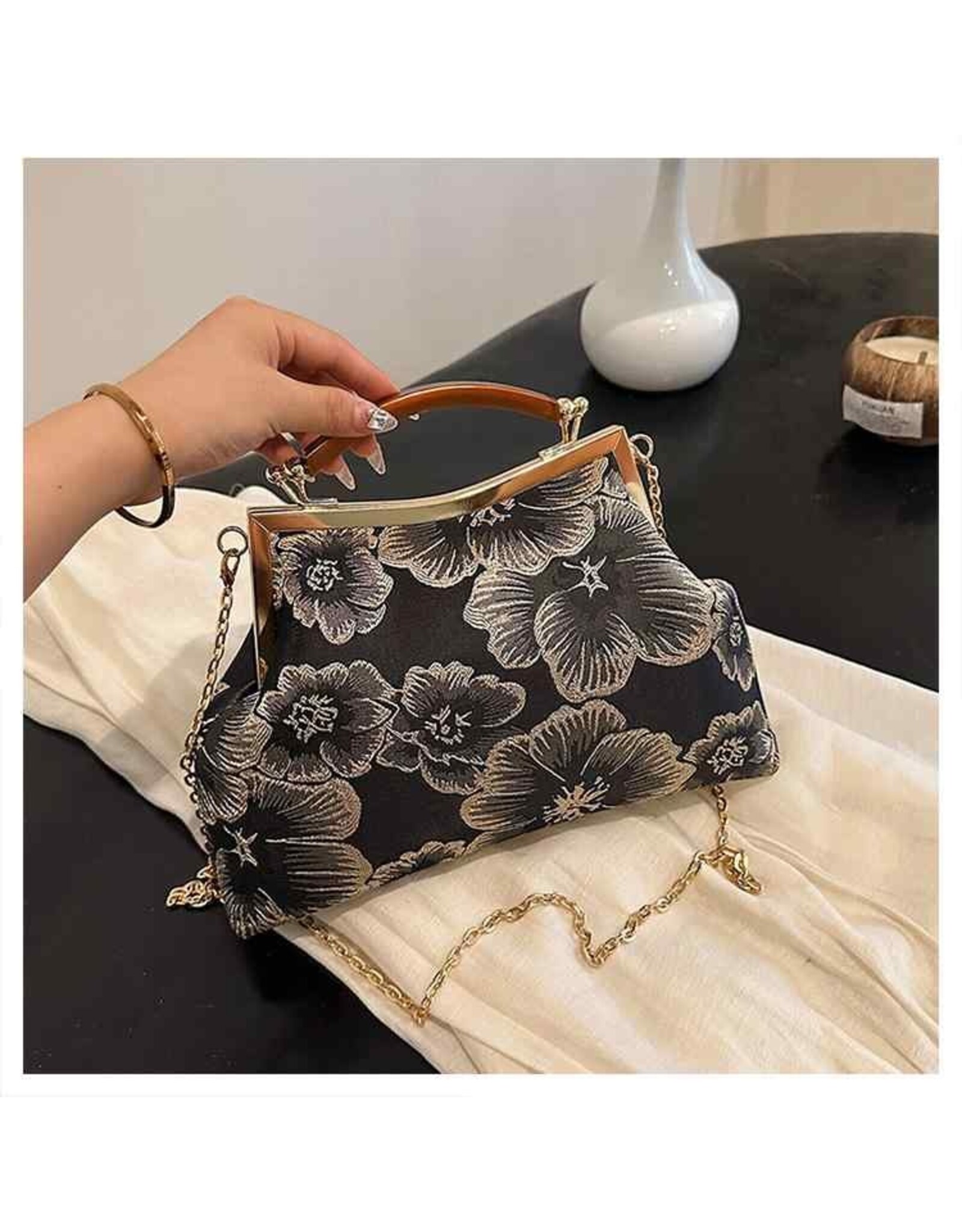 Marina Vintage bags Retro bags - Vintage Fabric Handbag With Embossed Flowers, Black