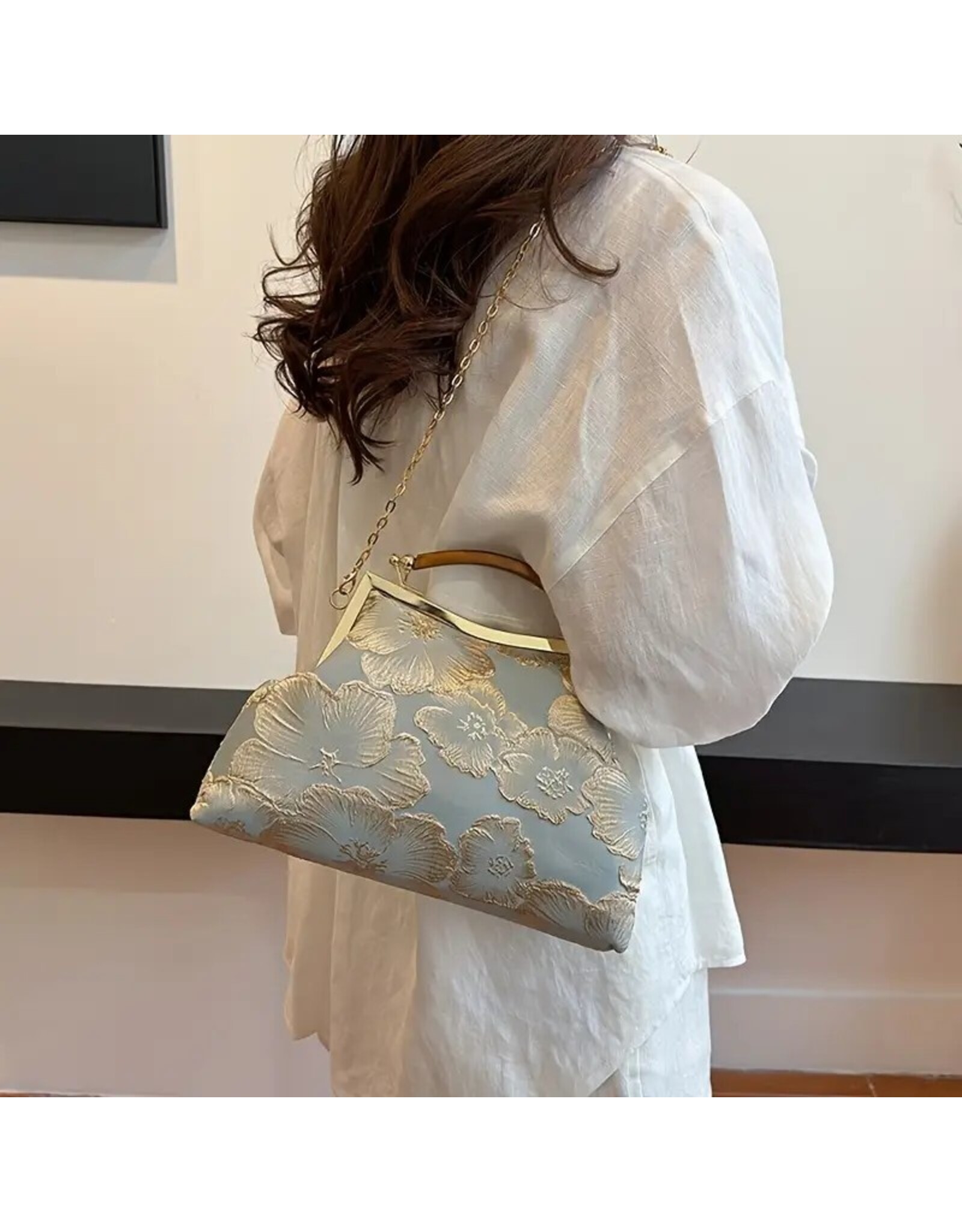 Marina Retro bags Vintage bags - Vintage Fabric Handbag With Embossed Flowers Green