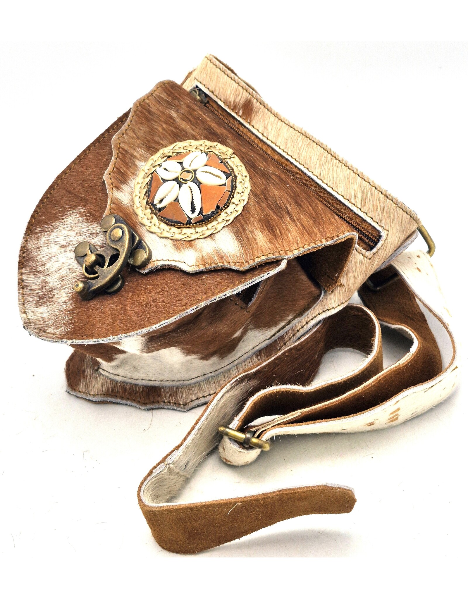 Trukado Leather Festival bags, waist bags and belt bags - Cowhide waist bag with Hook and Shells Ibiza Style