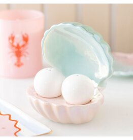 SDW Clam Shell Salt and Pepper Shakers