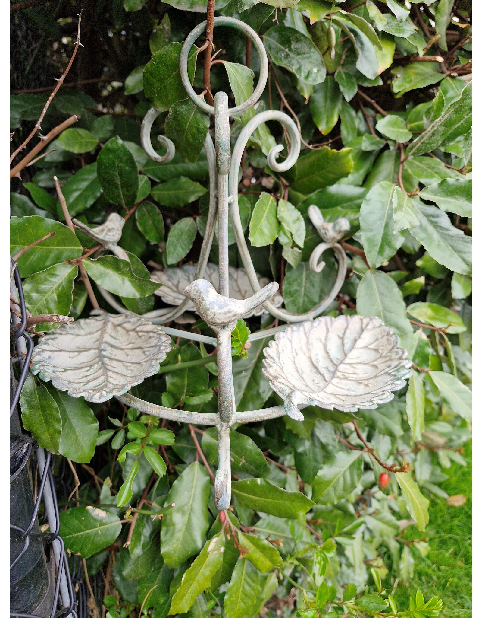 JB Miscellaneous - Vogelvoeder Schaal 3 Bladeren met Vogeltjes Antieklook