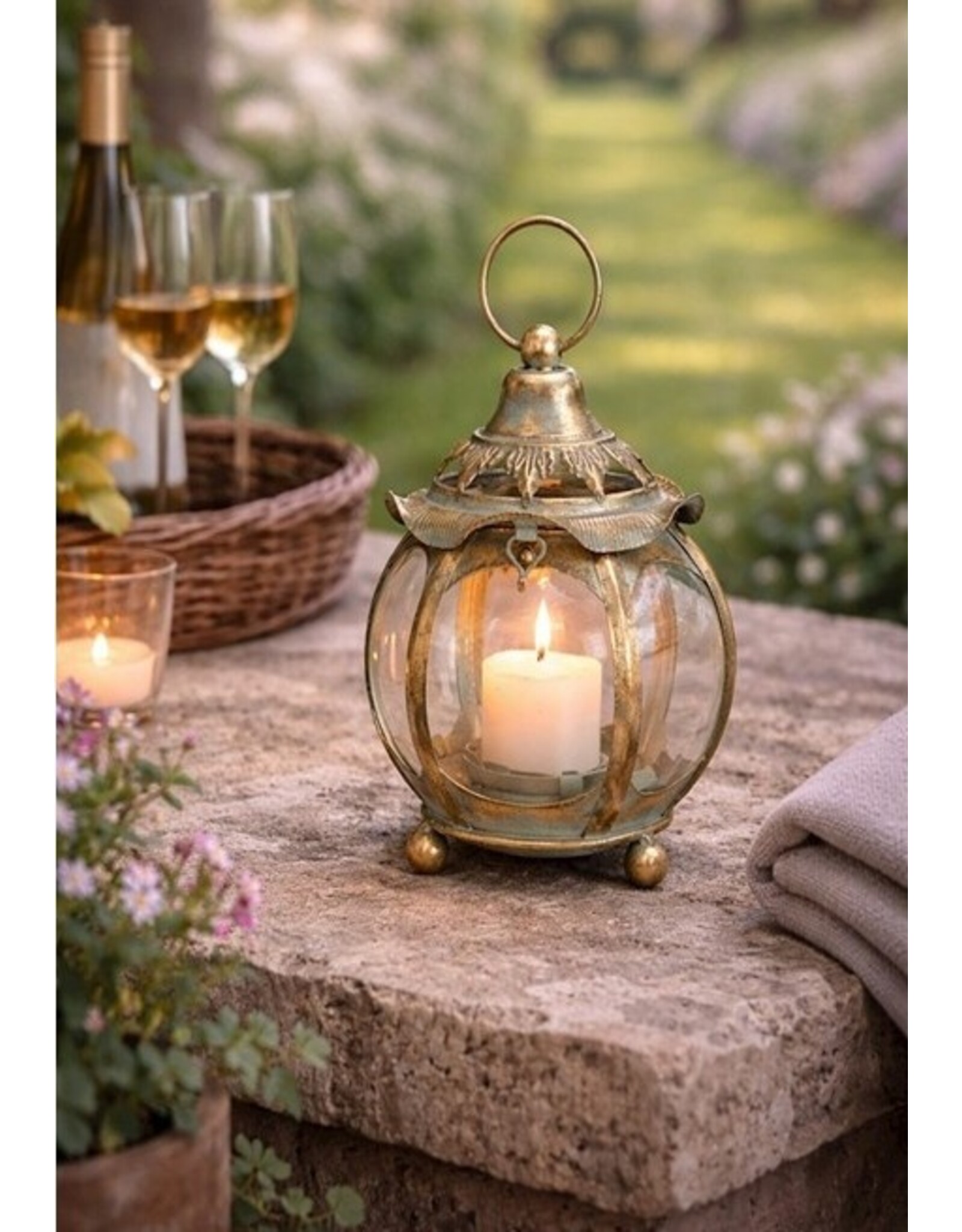 Trukado Miscellaneous - Round Tin Lantern with Glass Windows 23.2cm