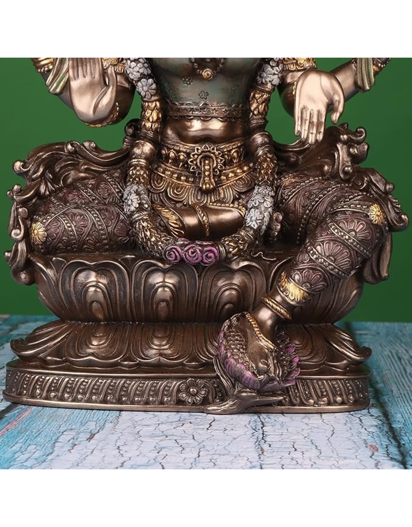 Veronese Design Giftware Beelden Collectables  - Lakshmi ittend op Lotus 23,5cm Veronese Design