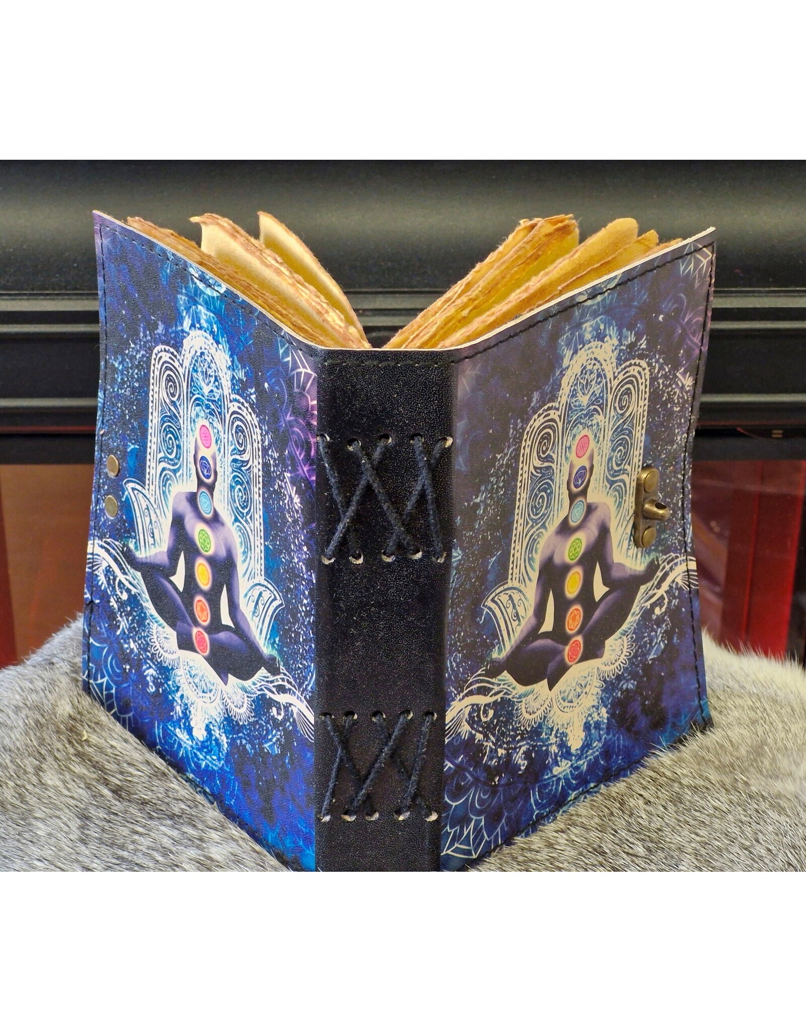 BB Miscellaneous - Leather Journal Meditatieon Seven Chakras 18x13cm