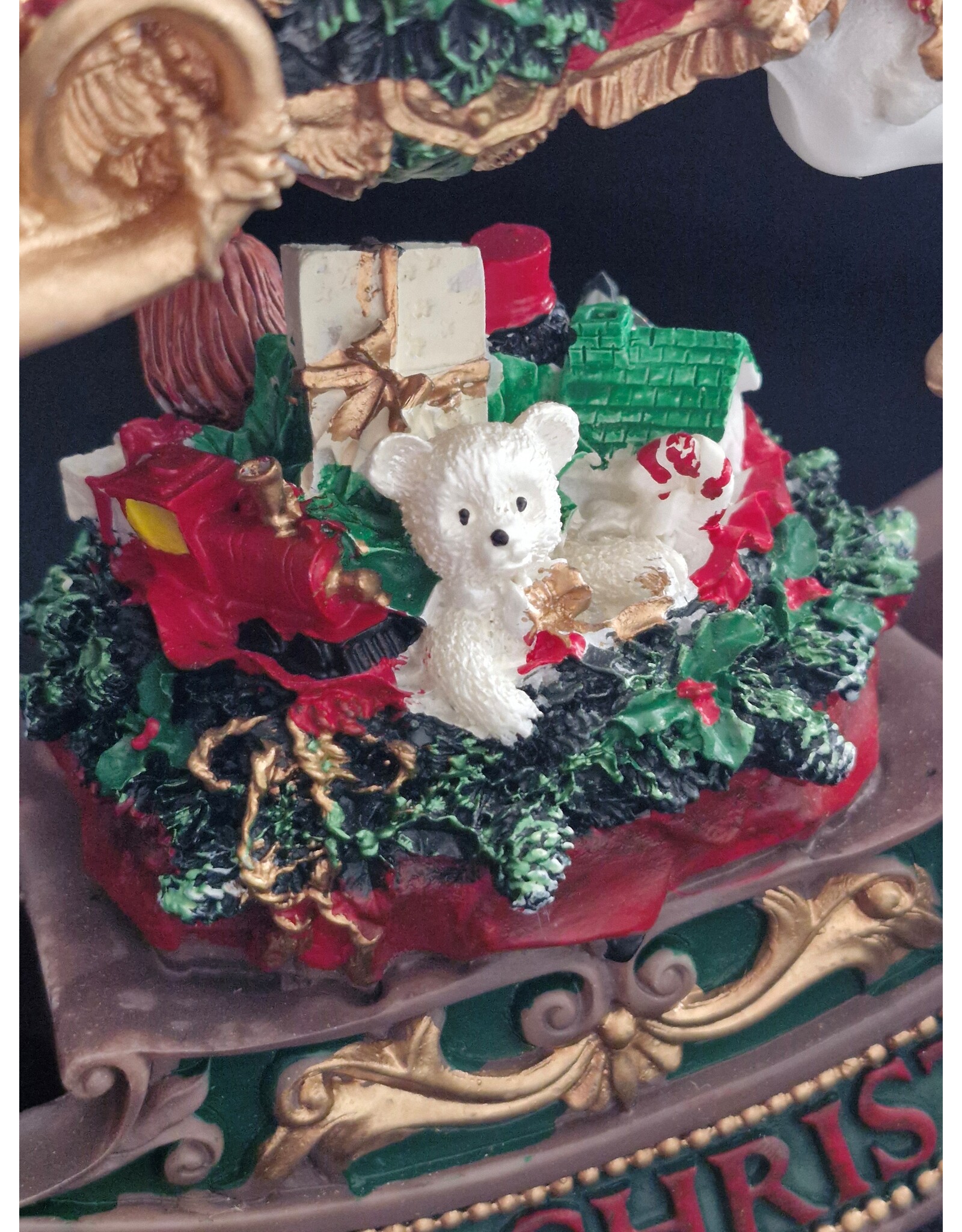 Trukado Giftware & Lifestyle - Vintage Christmas Horse Music Box