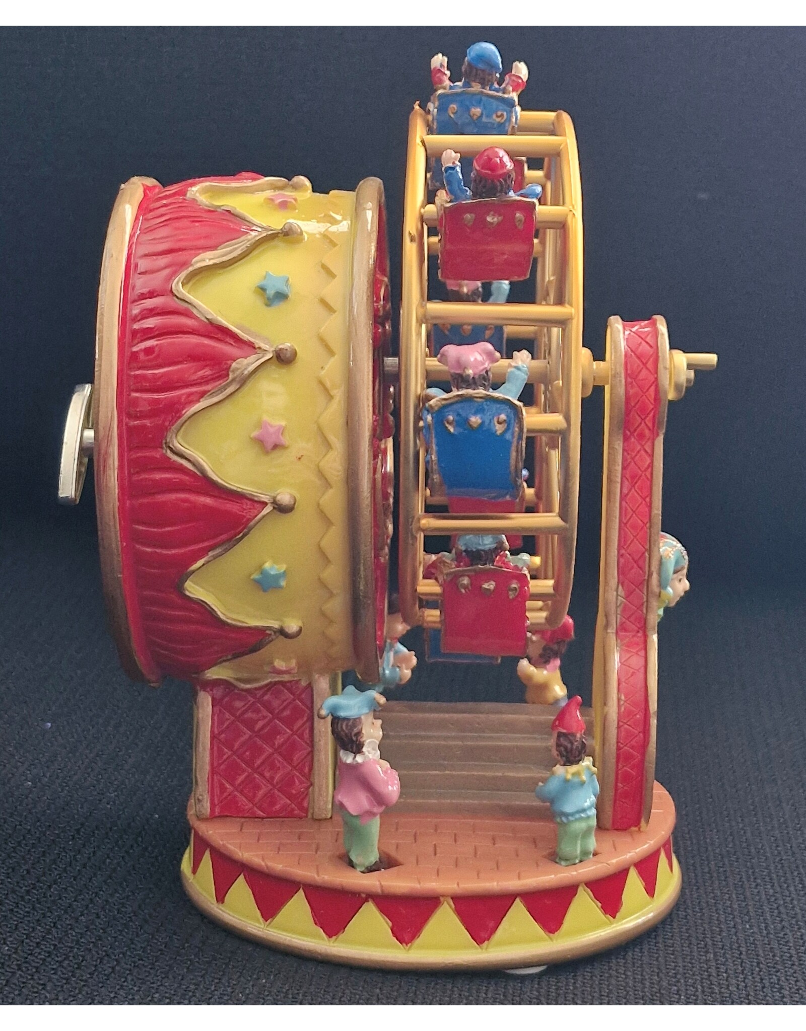 Trukado Giftware & Lifestyle - Music Box Ferris Wheel with Dwarves