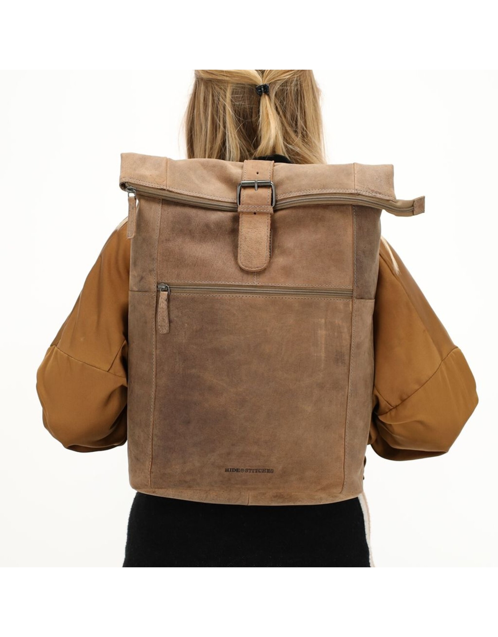 Old West Leather backpacks Leather shoppers -  Roll-Top backpack Hide & stitches Idaho 15,6 inch (38 cm)