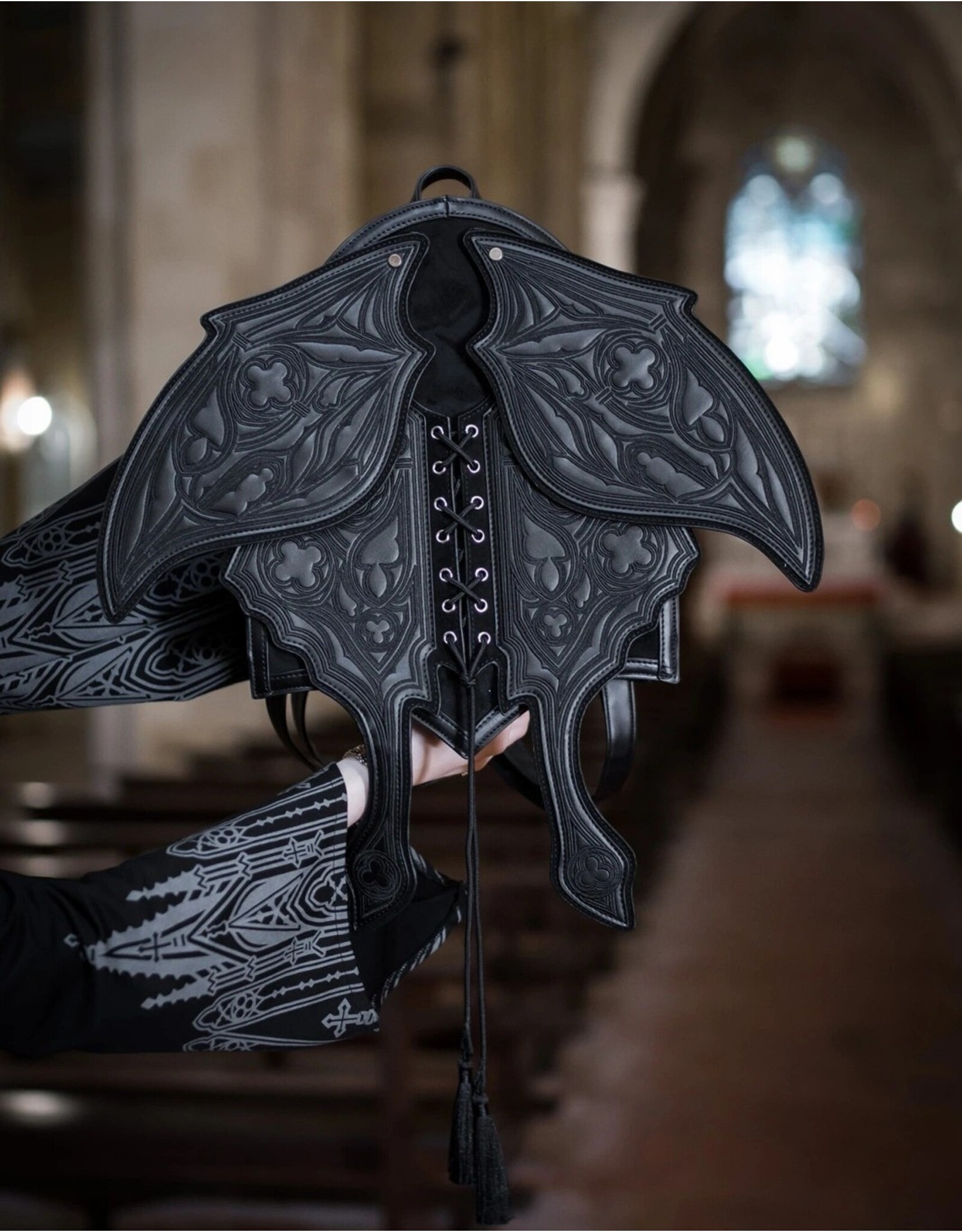 Restyle Fantasy tassen en portemonnees - Obsidian Mot Rugzak met bewegende vleugels BLK Restyle