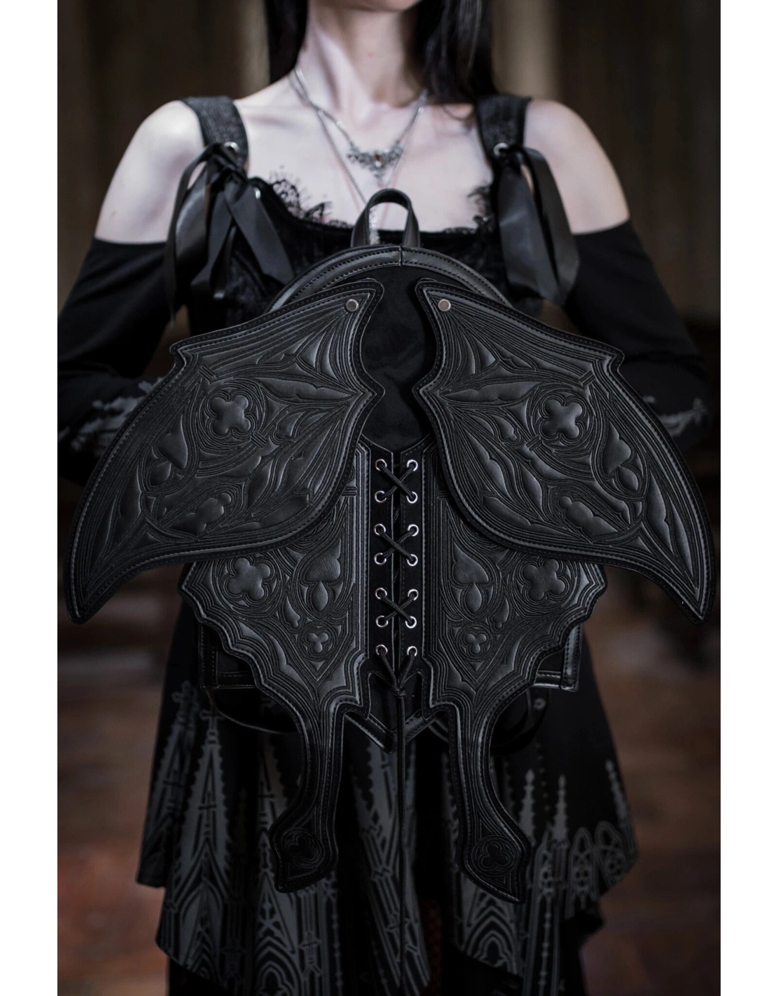 Restyle Fantasy tassen en portemonnees - Obsidian Mot Rugzak met bewegende vleugels BLK Restyle
