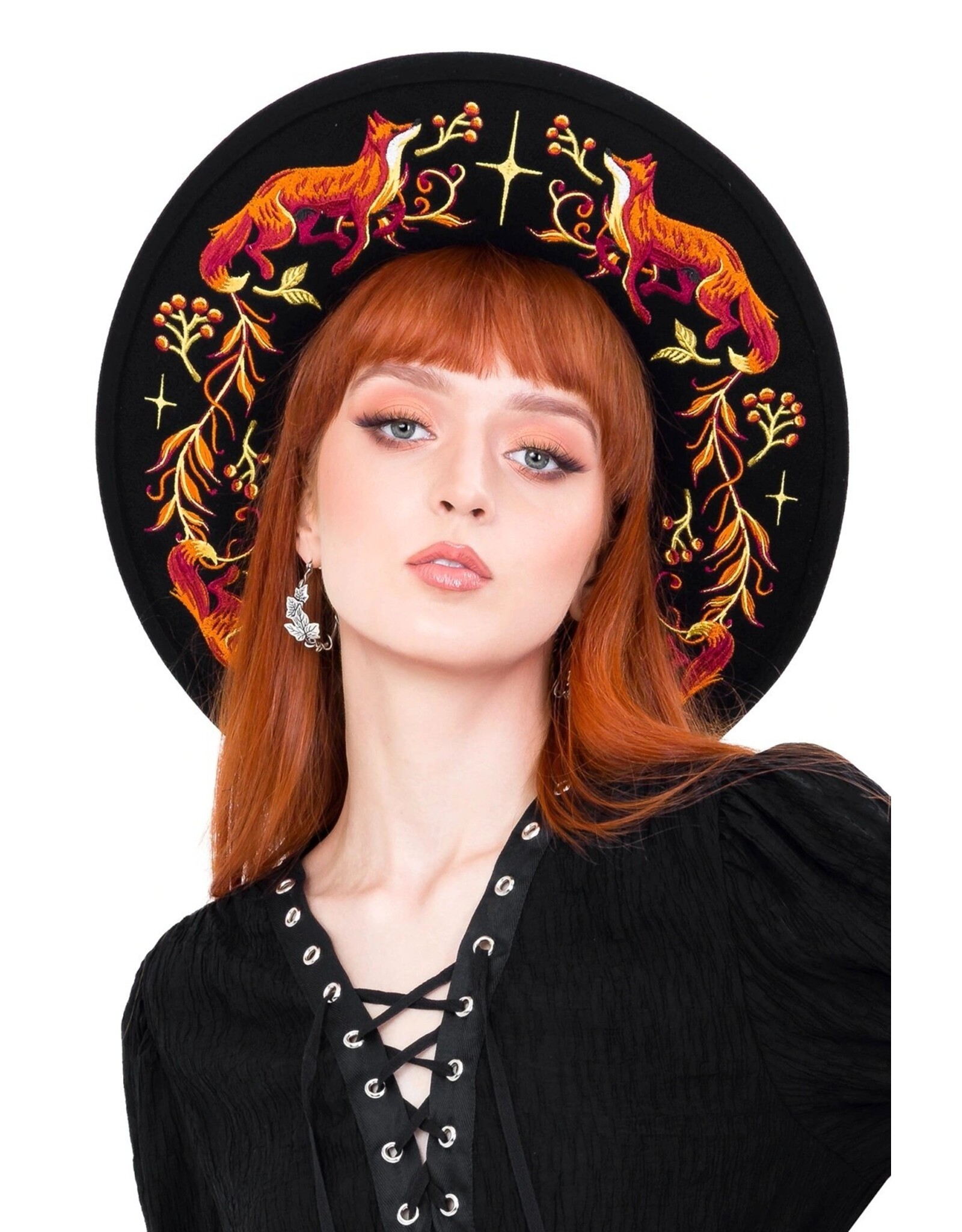 Restyle Gothic and Steampunk accessories - with Fox & Plants Embroidery