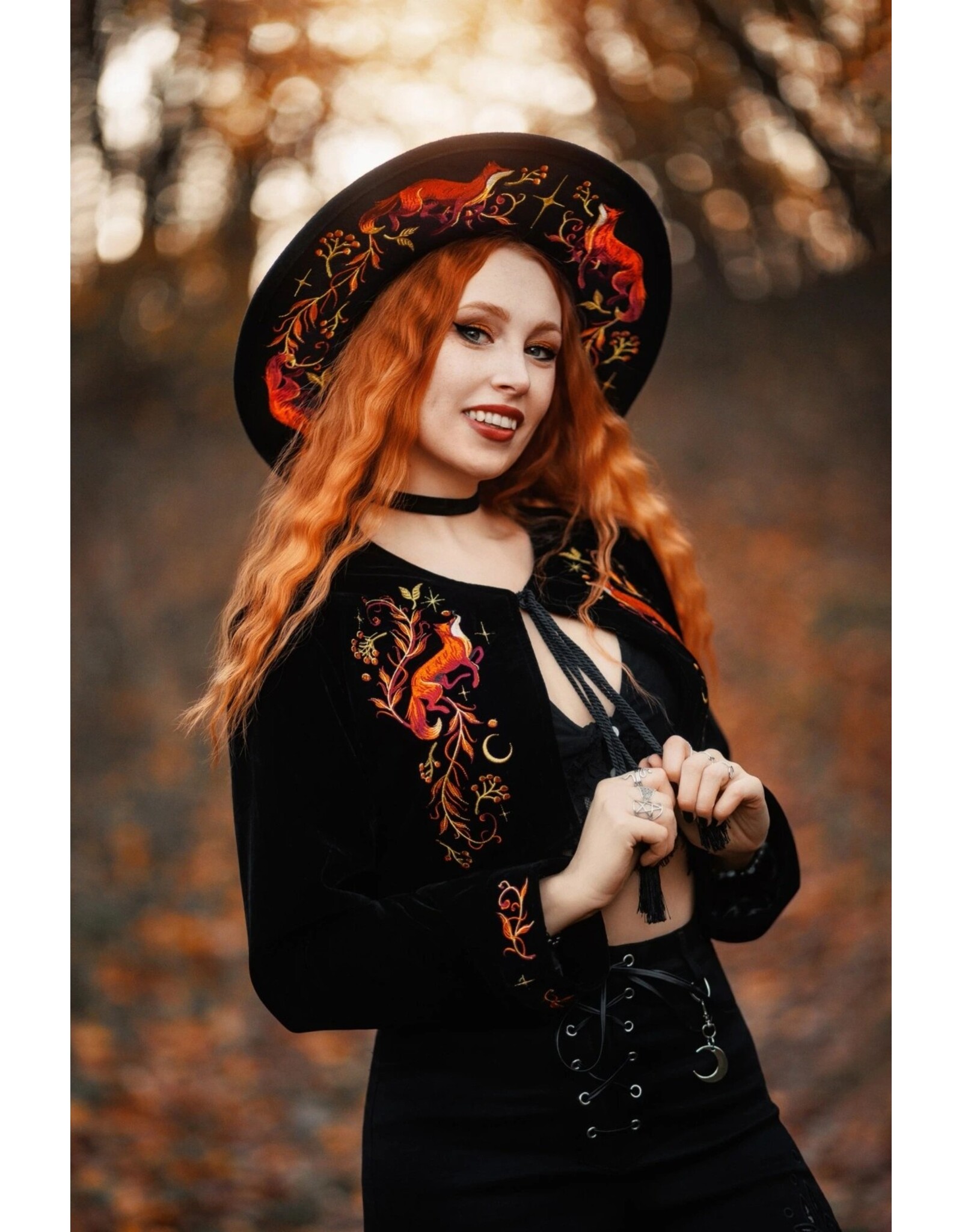 Restyle Gothic and Steampunk accessories - with Fox & Plants Embroidery