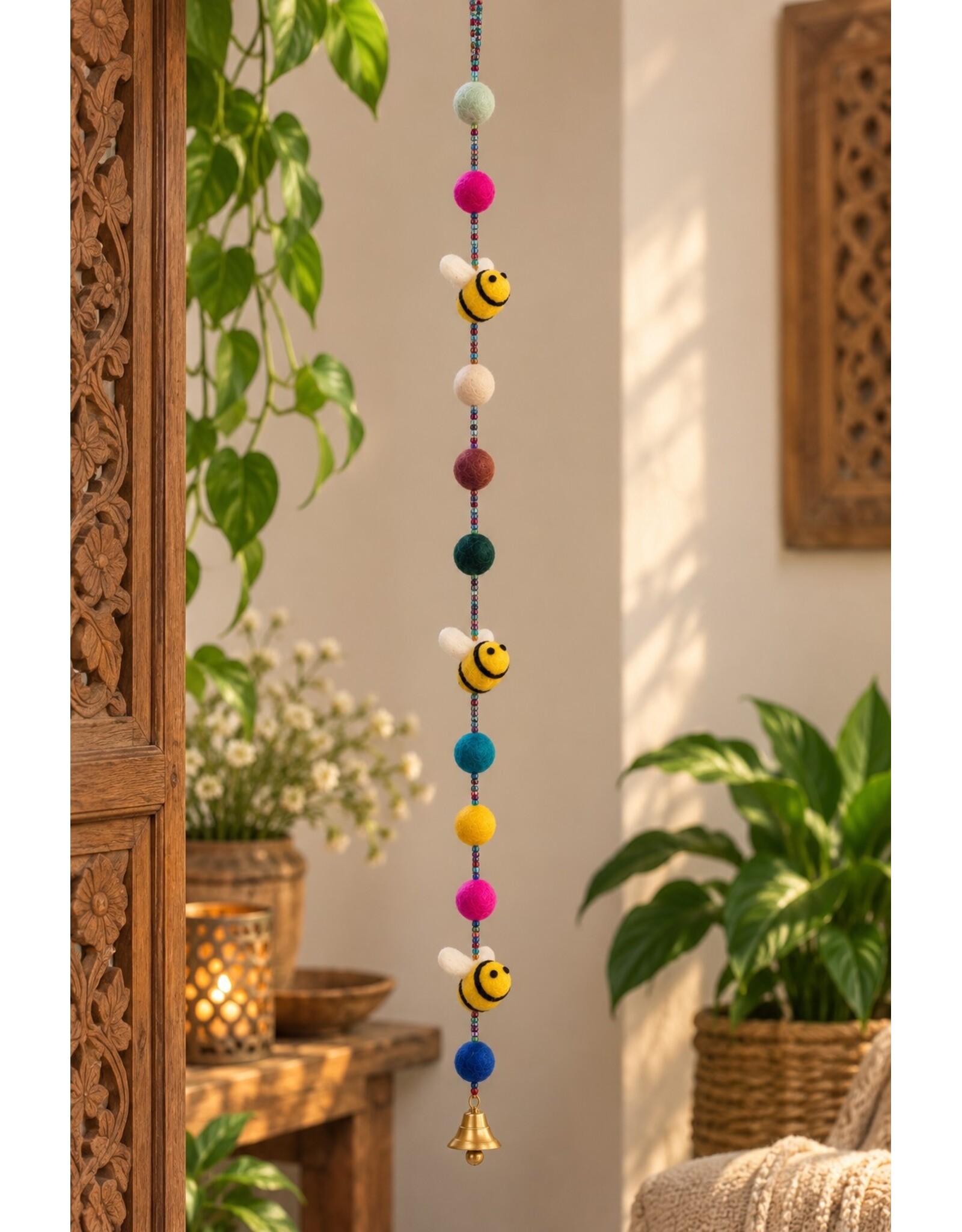 Trukado Miscellaneous -  Vilten Mobiel Bijen handgemaakt, ca 100cm
