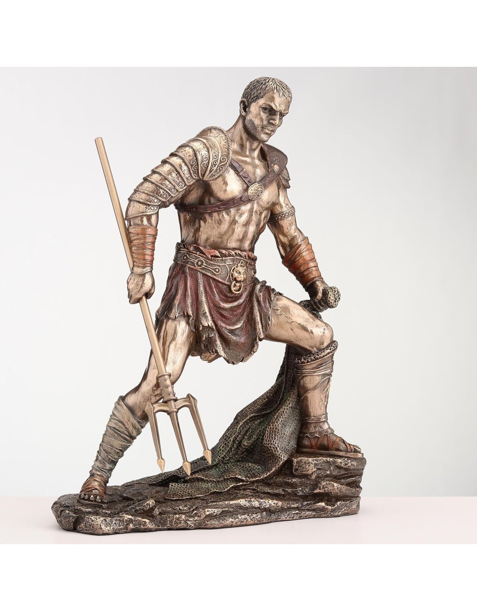 Veronese Design Giftware & Lifestyle - Gladiator Beeld - Romeinse Retiarius met Net en Drietand
