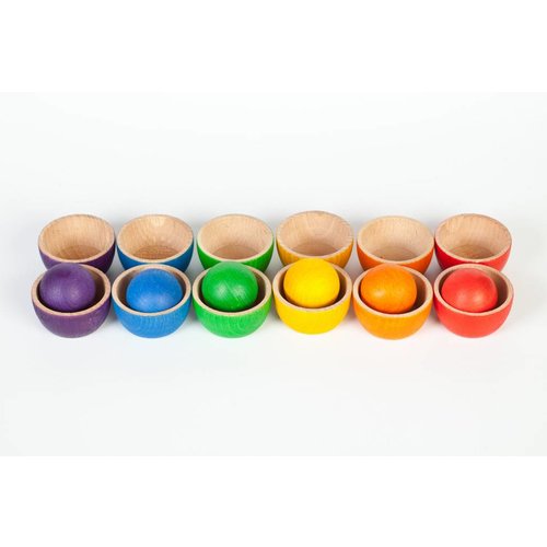Grapat Grapat Set van 12 bakjes en 6 grote ballen Grapat Grapat Set van 12 bakjes en 6 grote ballen