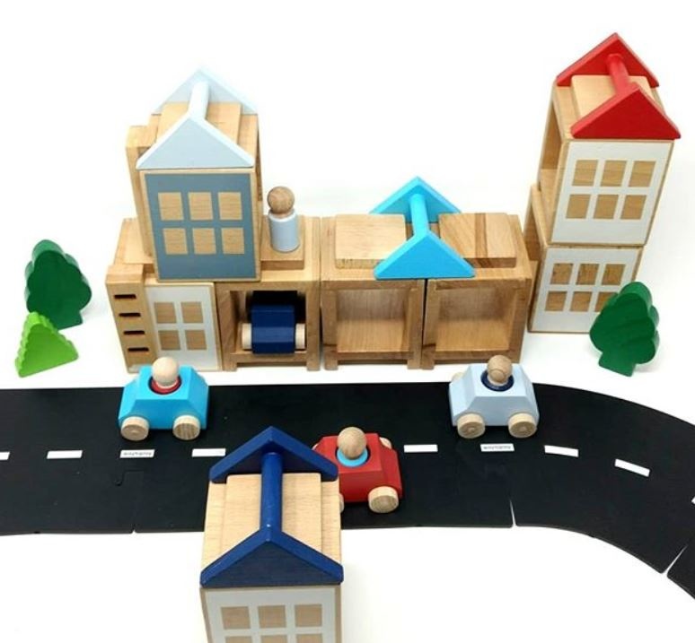 Houten auto's en voertuigen