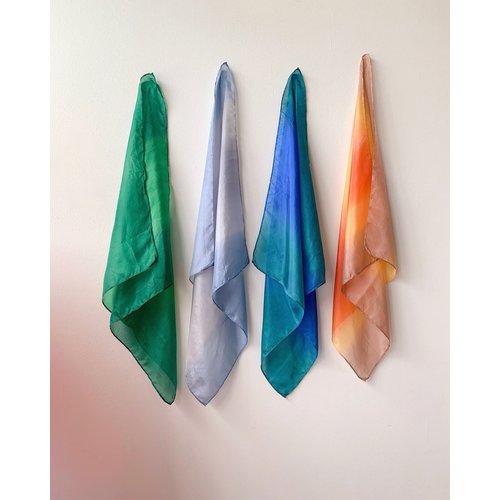 Sarah's Silks Sarah's Silks Mini Earth Playsilk Sarah's Silks Sarah's Silks Mini Earth Playsilk