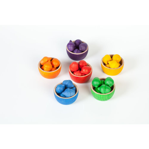Grapat Grapat Set van 6 houten bakjes met eikeltjes en pincet Grapat Grapat Set van 6 houten bakjes met eikeltjes en pincet