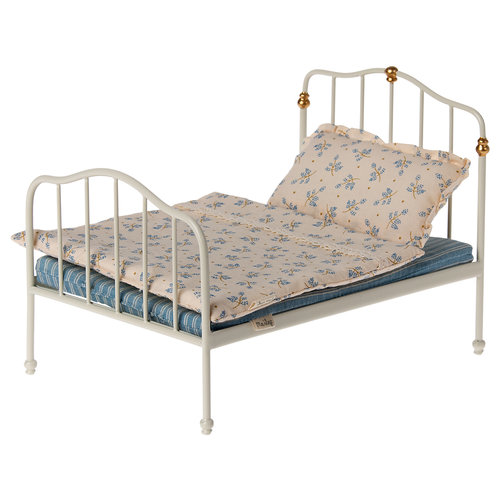 Maileg Maileg vintage bed Maileg Maileg vintage bed