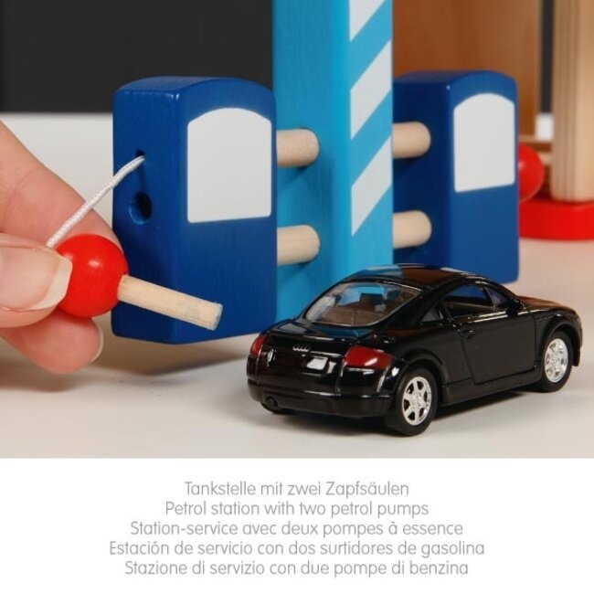 Goki Houten Parkeergarage