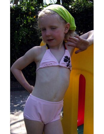 Nickey Nobel Iris meisjes halterbikini met boxer kleur roze