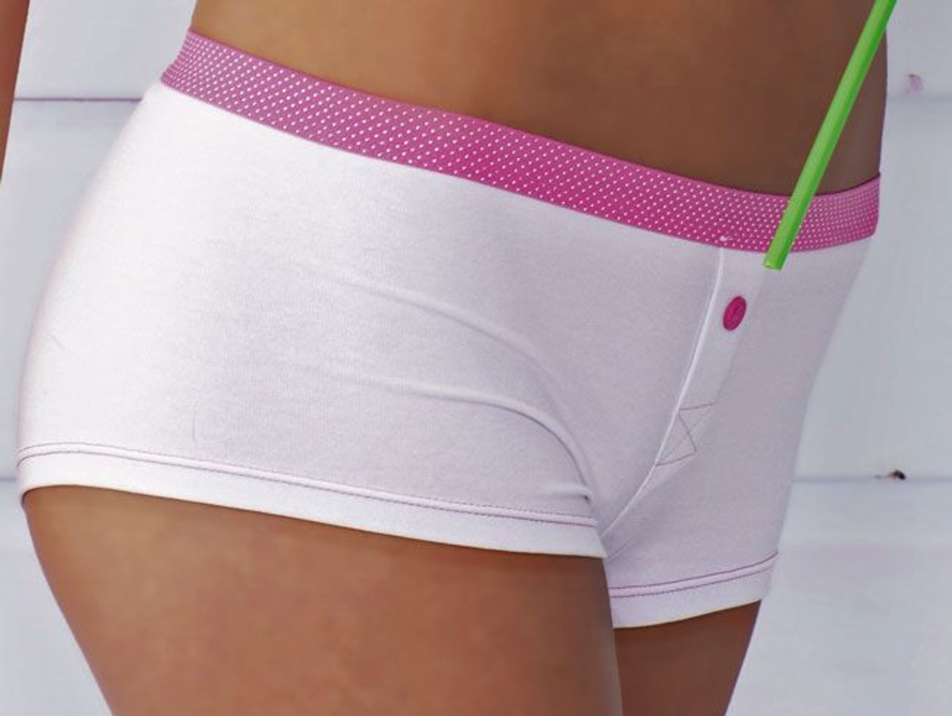 Boobs & Bloomers  Joseline katoenen boxershort mt XS wit bies pink