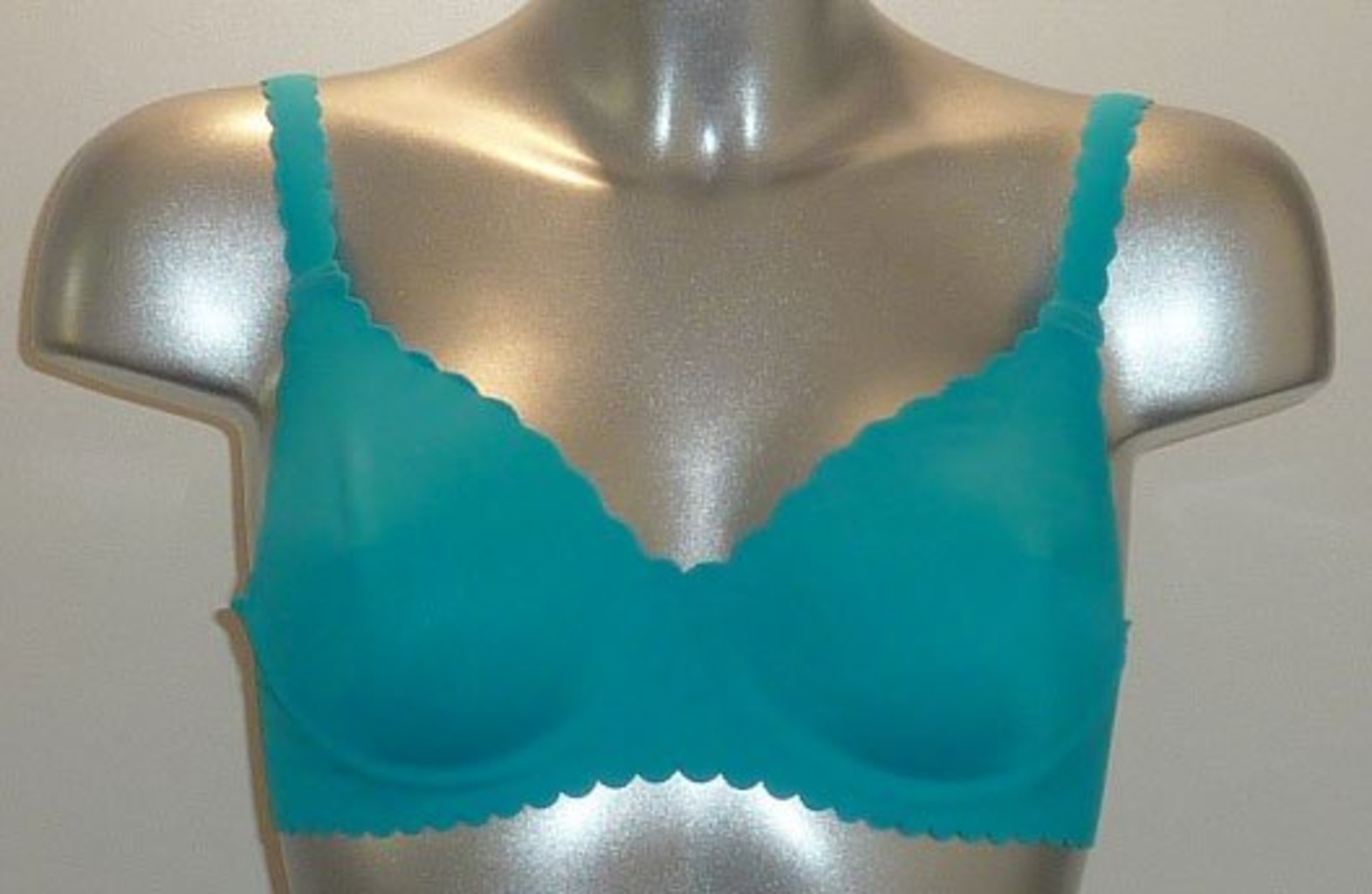 Dim   Body touch naadloze Bh met beugel, kleur zwart, wit, blue lagoon of skin