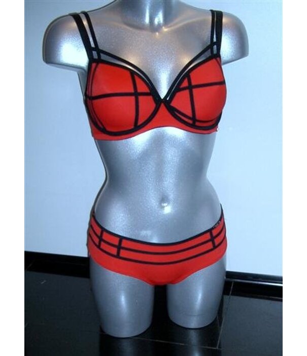 Sapph SapphTwist Bh licht voorgevormde cup zwart-bies rood mt A75 , kleur zwart bies rood mt A70