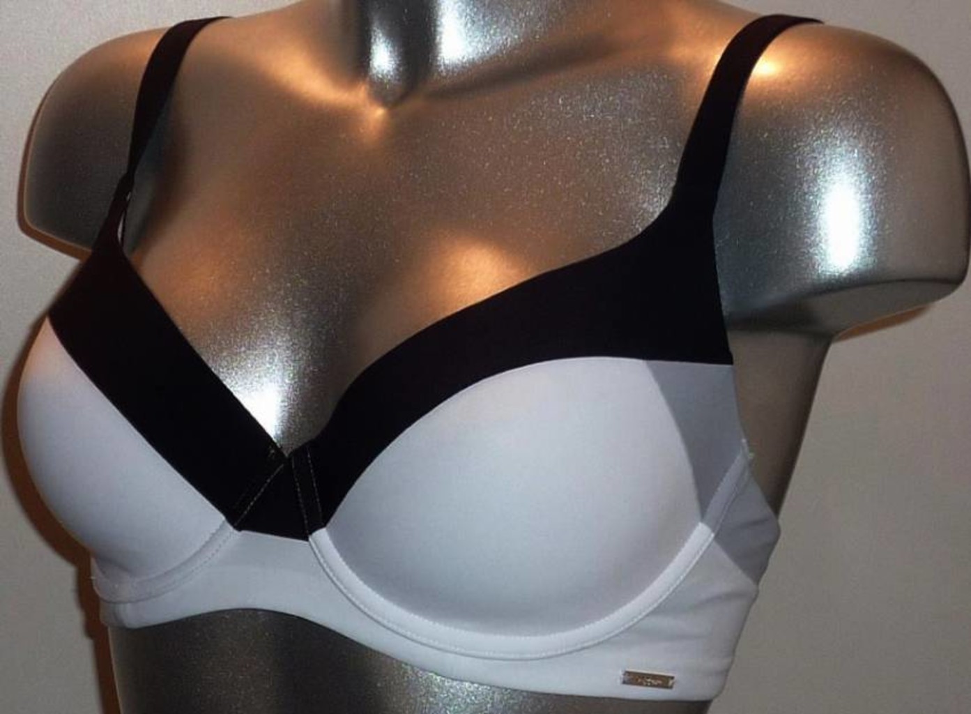 Sapph  Ling Bh met beugel &  voorgevormde cup mt  C70