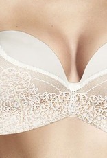 Wonderbra Ultimate Lace Strapless Bh kleur ivoor