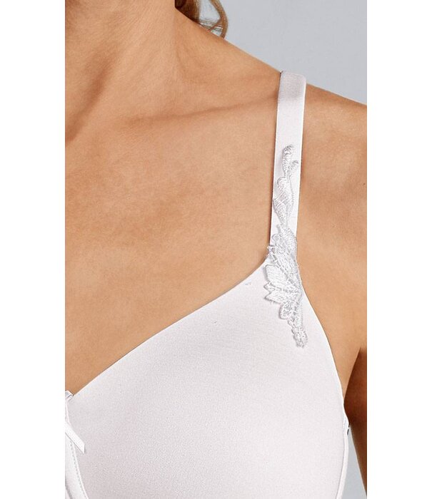 Amoena   Bianca prothese Bh zonder beugel & licht gewicht spacercups kleur wit