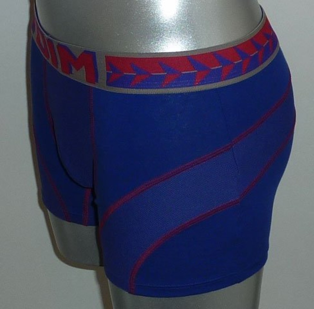 Dim   Sport boxershort met korte pijp kleur zwart of indigo blauw