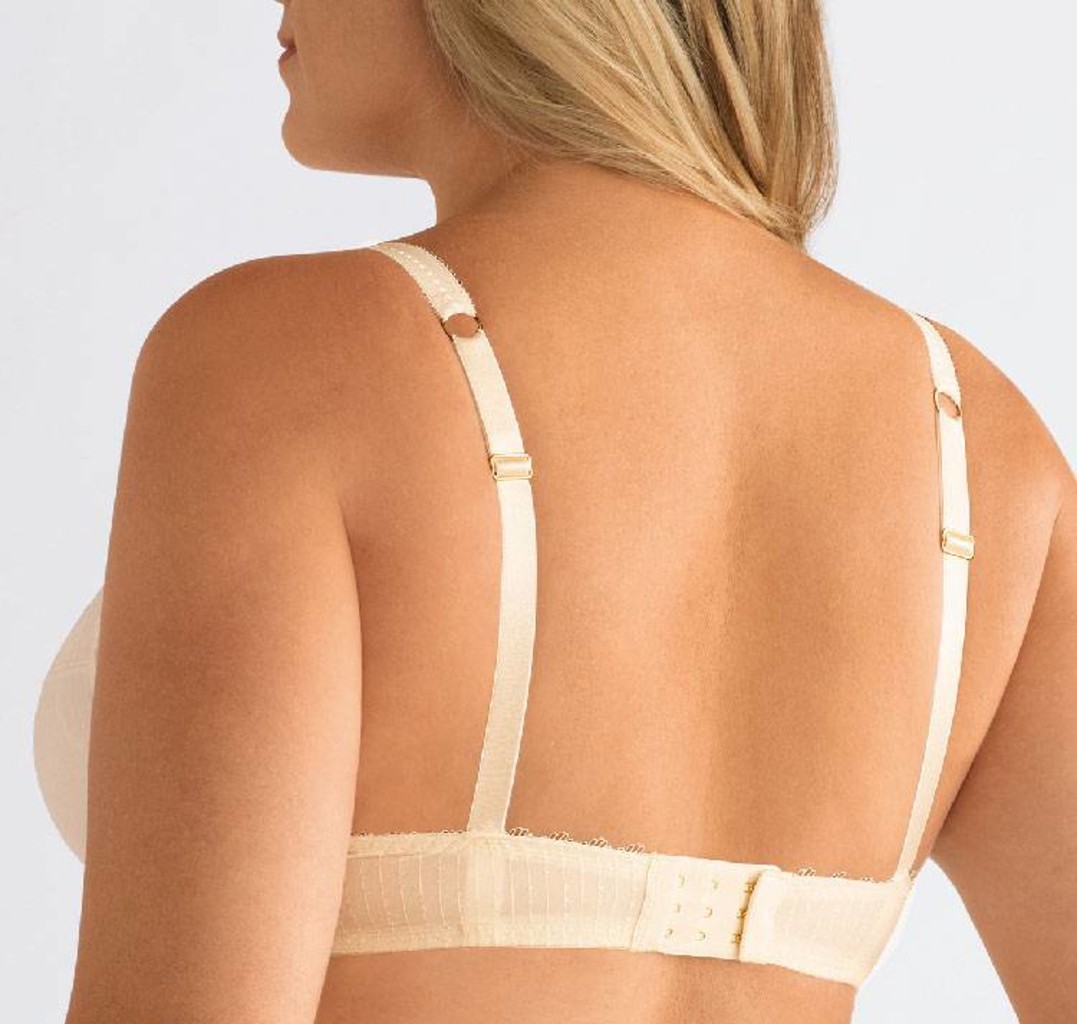 Amoena lingerie  Aurelie prothese Bh zonder beugel kleur champagne of zwart