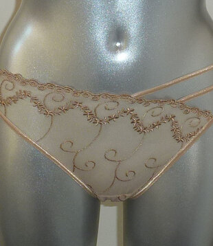 Farina String kleur huid