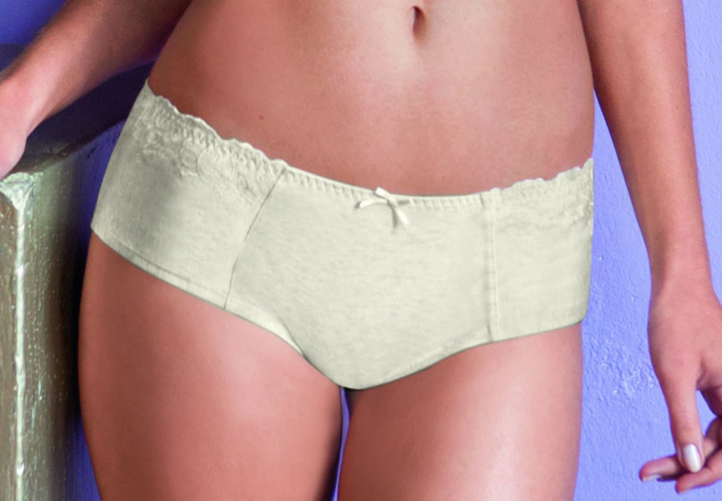 Susa  Pure Cotton Shorty in kleur champagne mêlee mt 42