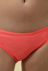 Boobs & Bloomers Lynn triangle bikinitop met fringes & bikinislip kleur corail