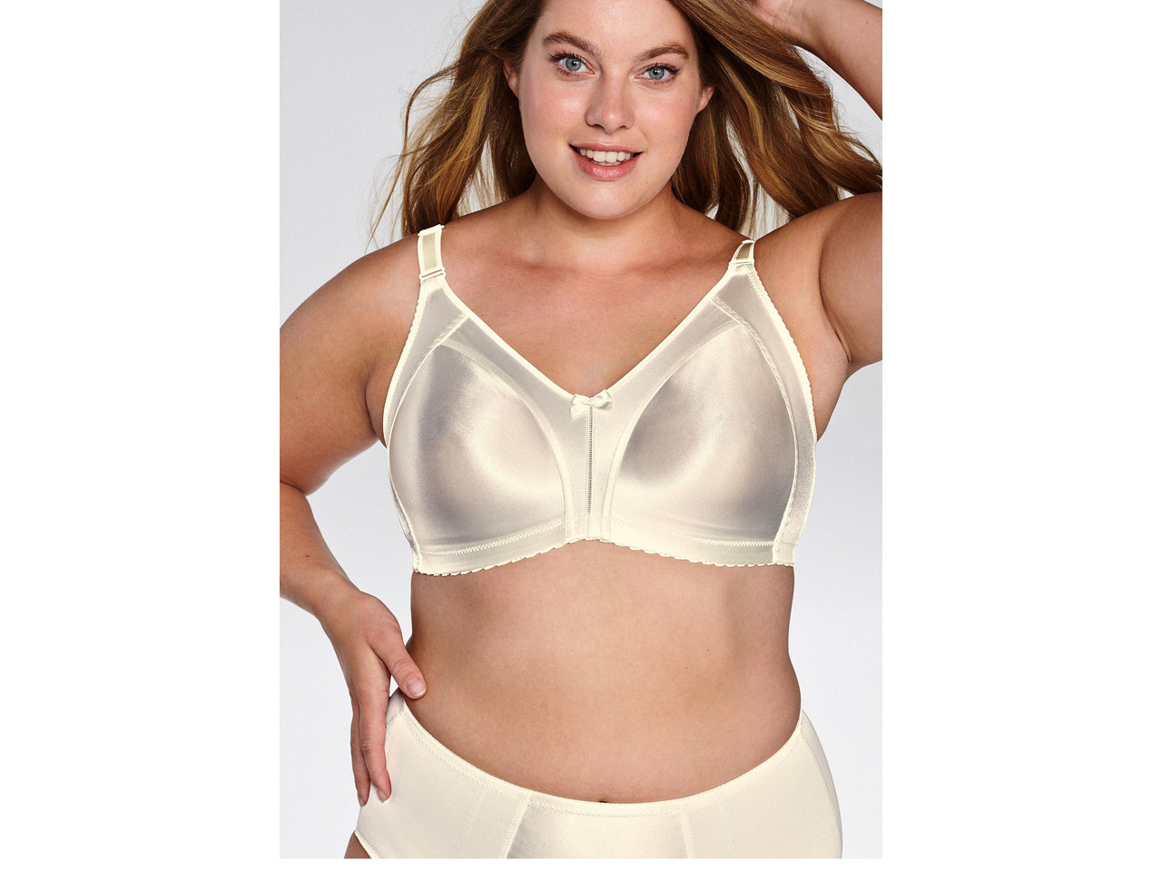 Susa-London-Body-zonder-beugel-minimizer-cup-kleur-champagne