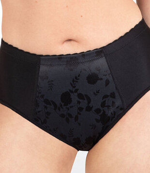 Naturana  Lydia Maxislip met  licht corrigerend buikgedeelte in kleur wit, zwart, huid, champagne, grijs,soft pink, of aubergine