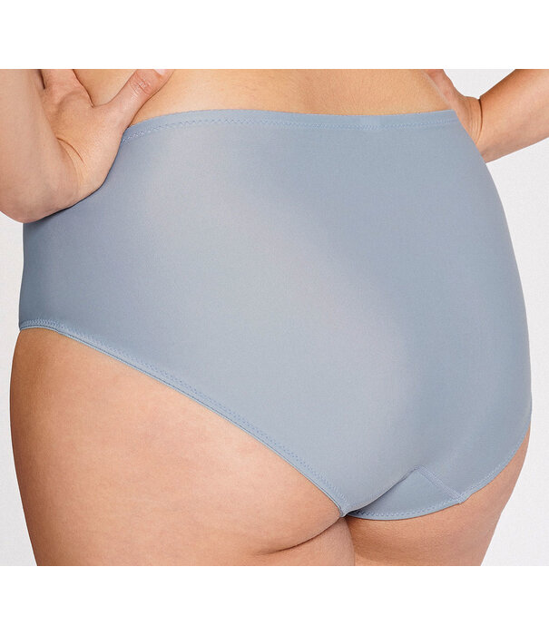 Naturana Naturana  Lydia Maxislip met  licht corrigerend buikgedeelte in kleur wit, zwart, huid, champagne.grijs,soft pink, of aubergine