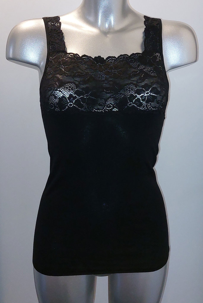 Nina von C Nina von C katoenen top met breed elastisch kant – hoogsluitend en geschikt voor prothese‑draagsters – zwart, maten 38 t/m 50