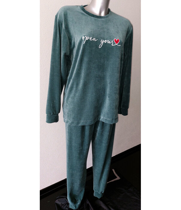 Lunatex  Dila velours dames pyjama/huispak de kleur groen maat M