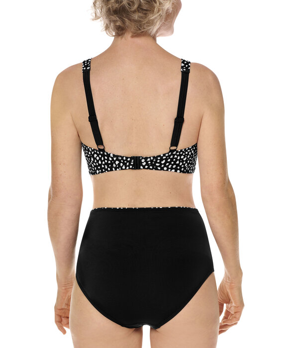 Amoena  Amoena Manila hooggesloten prothese bikinitop zonder beugel in zwart‑wit animalprint, met licht voorgevormde cups