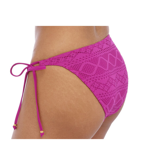 Freya Freya Sundance bikinislip lage model met sierstrikjes kleur orchidee, mt 42-L valt als 40-M of 44-XL valt als mt 42-L