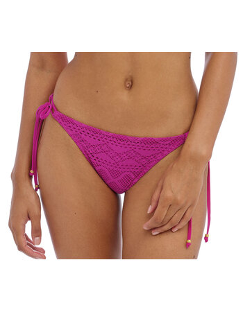 Freya Sundance bikinislip lage model met sierstrikjes kleur orchidee, mt 42-L valt als 40-M of 44-XL valt als mt 42-L