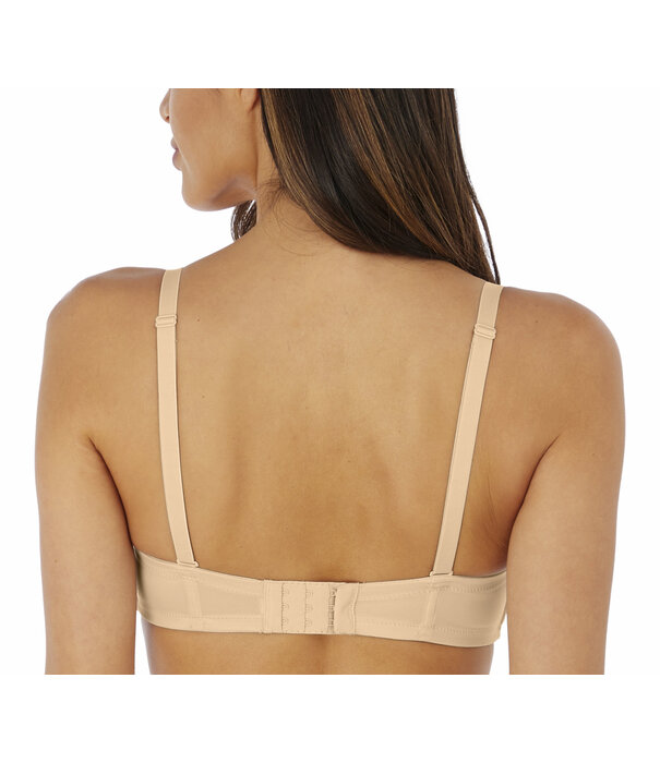 Wacoal red Carpet Strapless/Multiway Bh met beugel, licht voorgevormd, basis kleur zwart of naturel skin