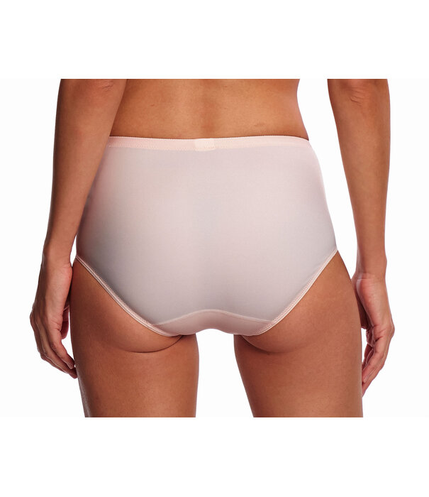 Susa  Susa London Maxislip kleuren , soft peach, wit, huid, grijs, zwart of ivoor, mt 38 t/m 52