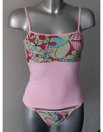 Surpriced microfaser Top voor tienergirl, te dragen aan zowel voor als achterkant, kleur roze met print of rood met print