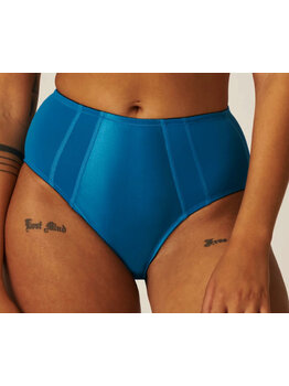 Naturana Naturana Faylinne Maxislip licht corrigerend kleur Mykonos blauw