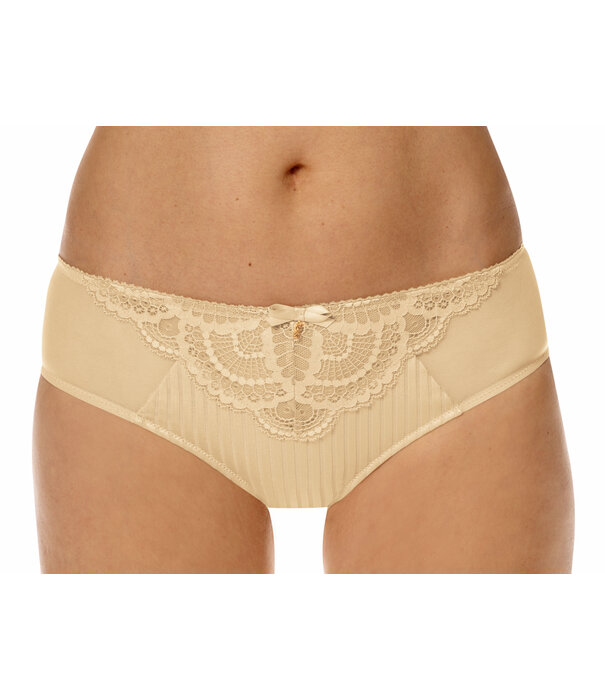 Amoena  Amoena Karolina Slip kleur sand maten 36 t/m 48